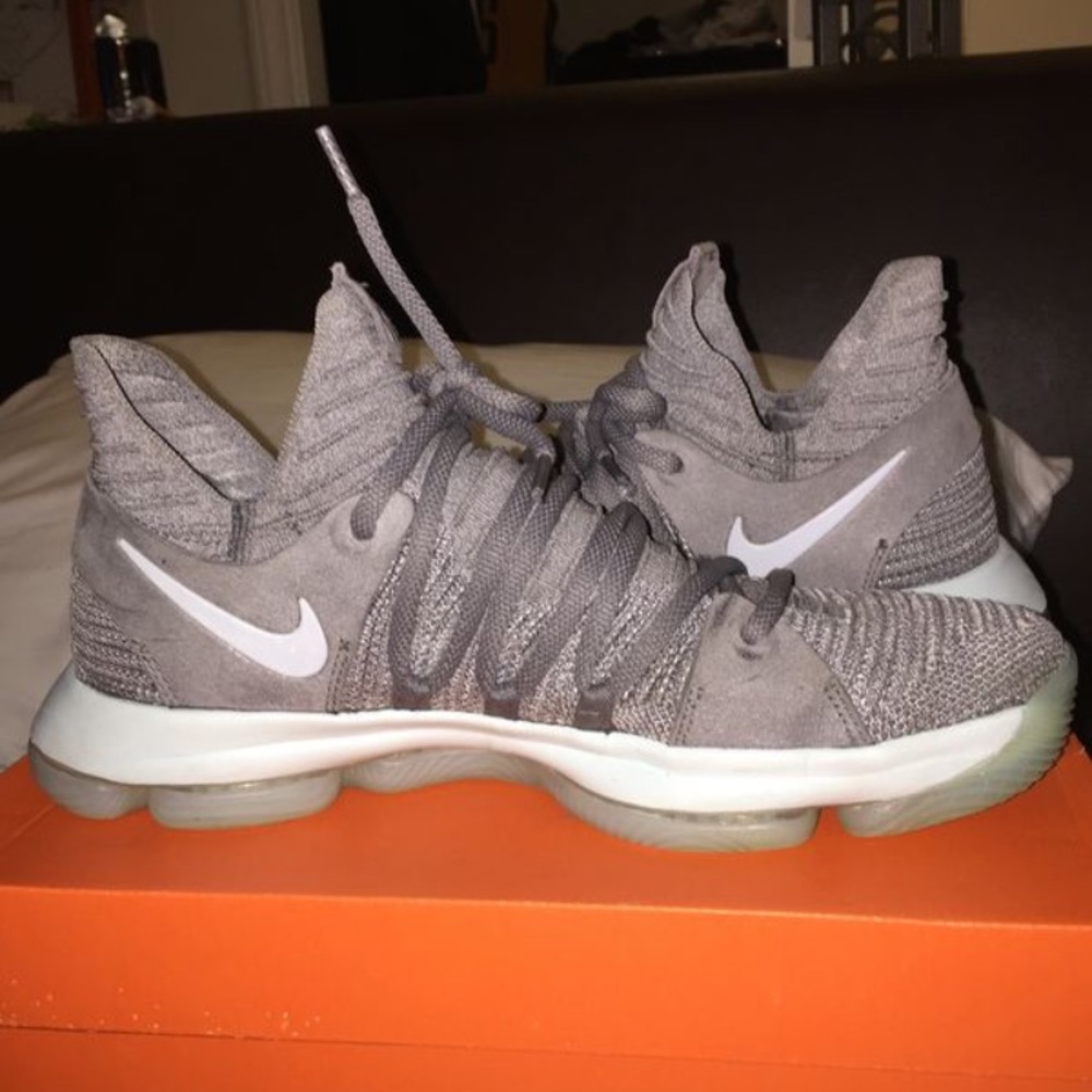KD 10 size 10.5